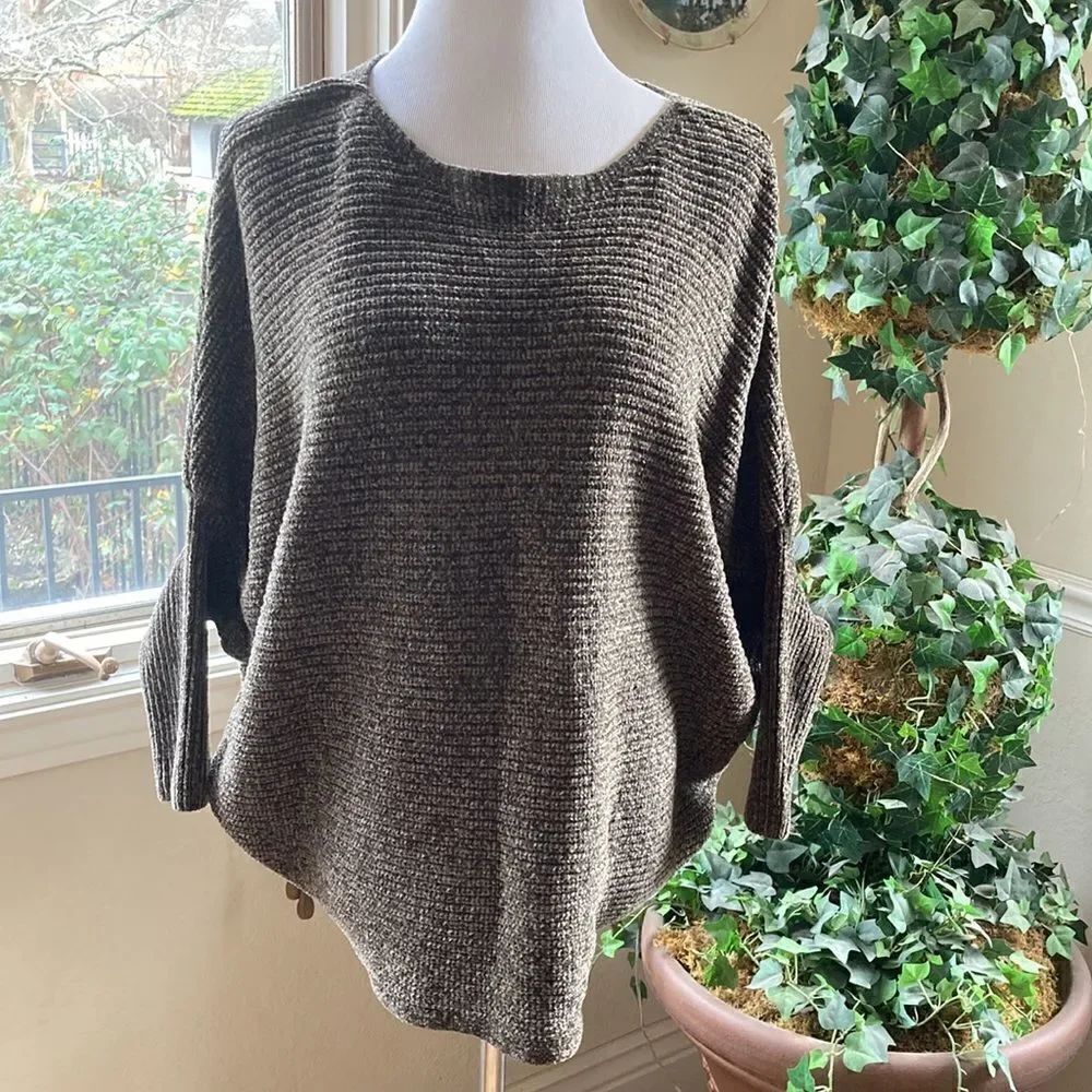 Chunky Soft Green Pullover Sweater Size L